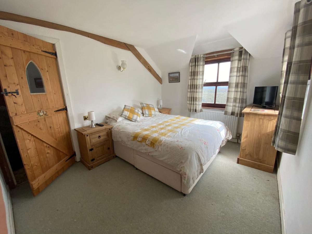 Beautiful Secluded Farmhouse With Hot Tub Villa Barmouth Exterior photo